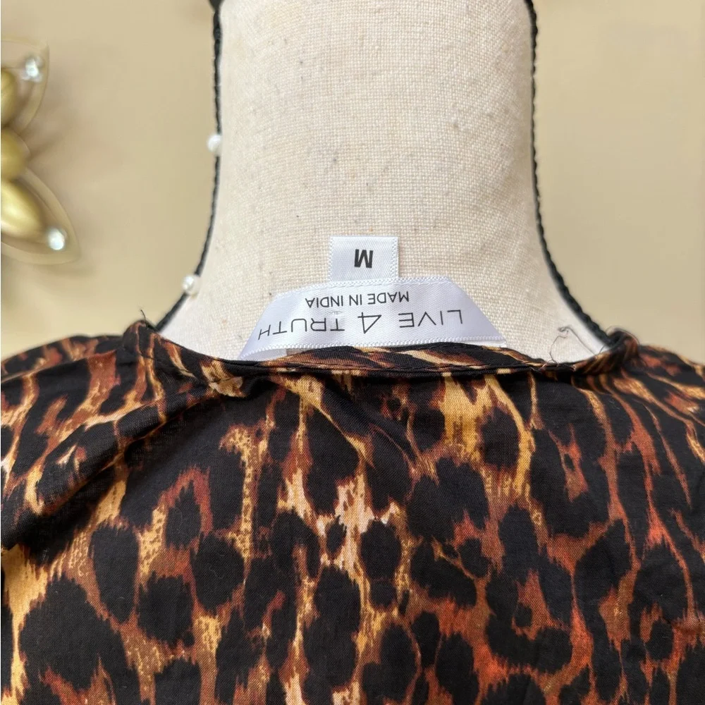 NWT Live 4 Truth Leopard Print Puff Sleeve Blouse - Picture 9 of 11